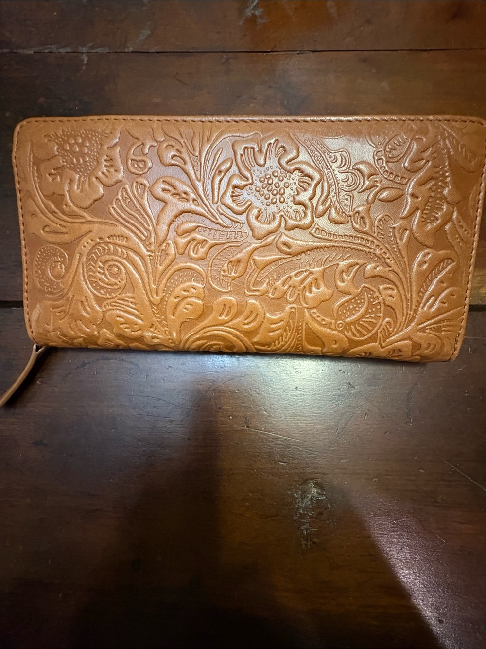 Women's Genuine Leather Cotton Lined Embossed Floral Zip Wallet - Tan - Like New